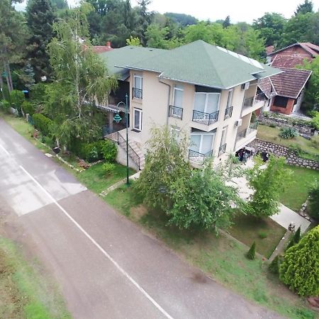 Sobe Emilija Hotel Veliko Gradište Exterior foto