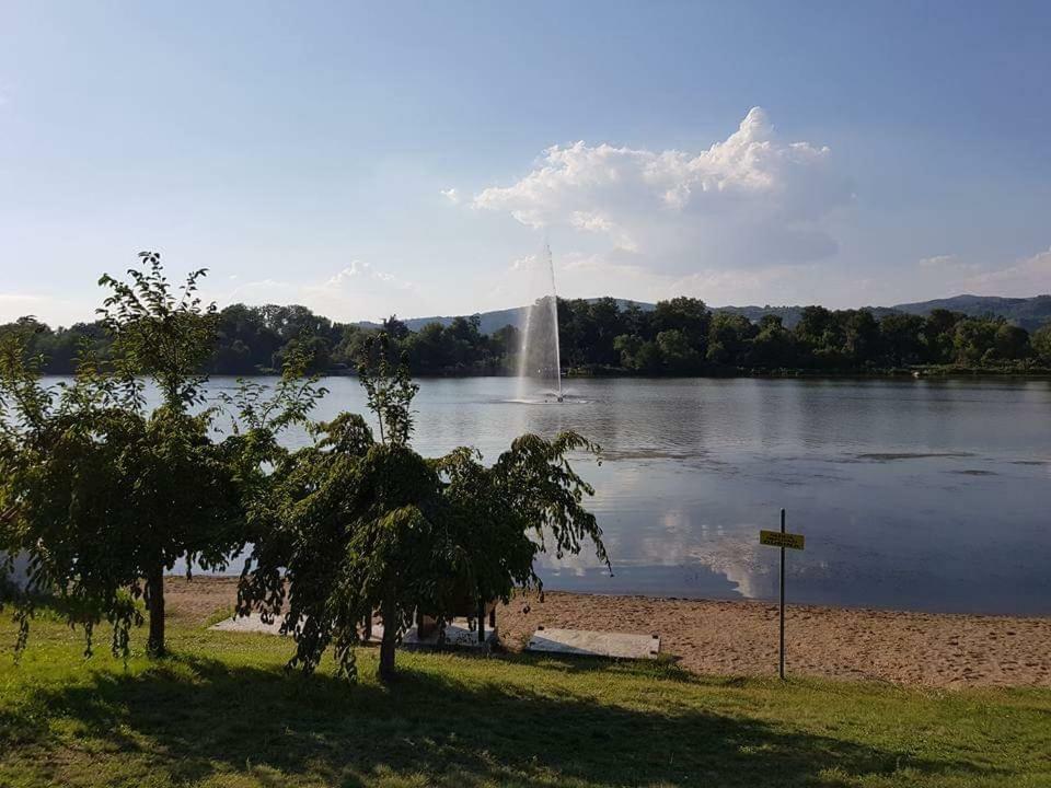 Sobe Emilija Hotel Veliko Gradište Exterior foto